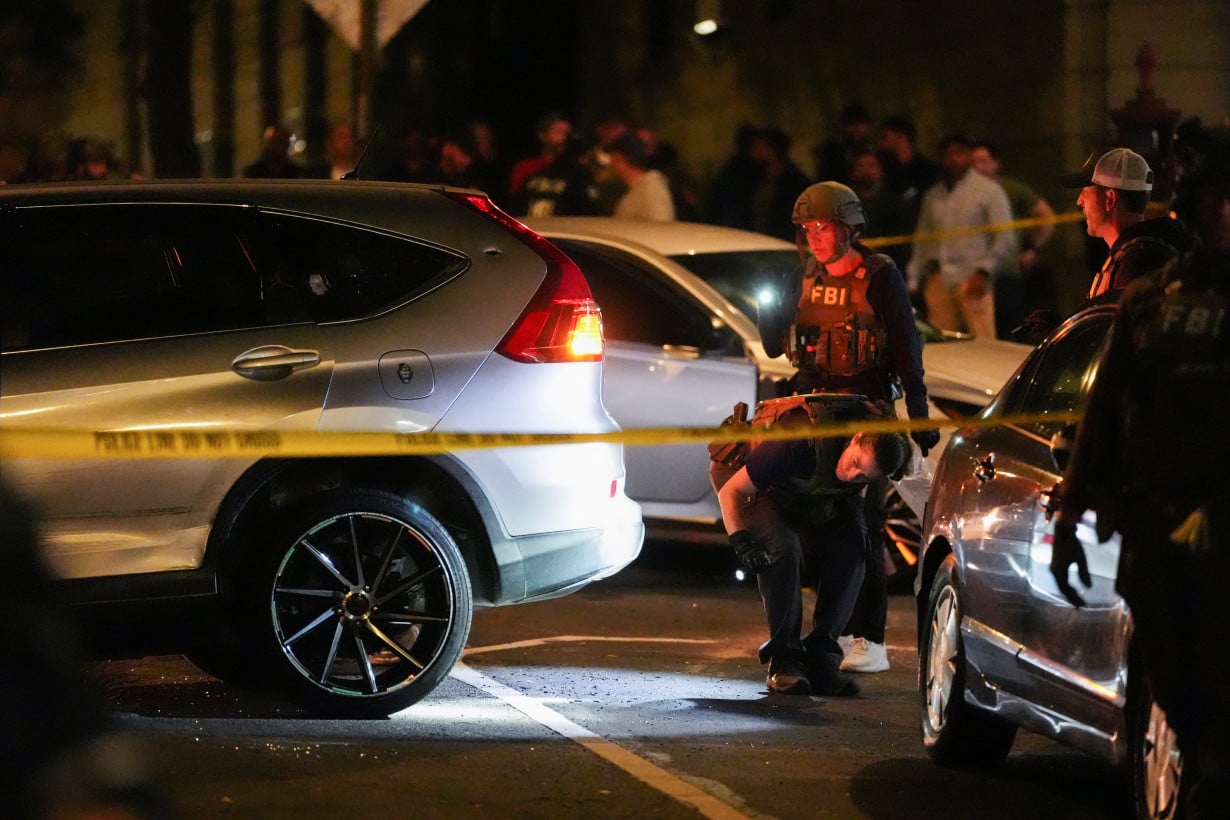 DEVELOPING: ICE Officer Shoots Man in Neck During Bronx Arrest — 5-Year-Old Boy in the Car